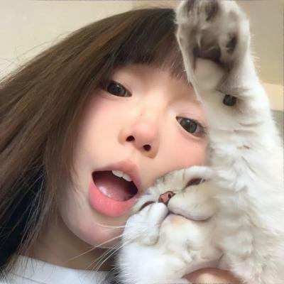 容基耶尔女士 封面